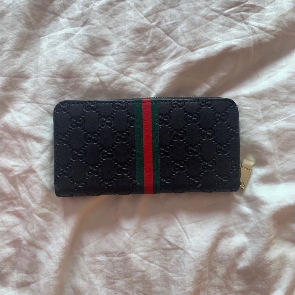 Gucci wallet